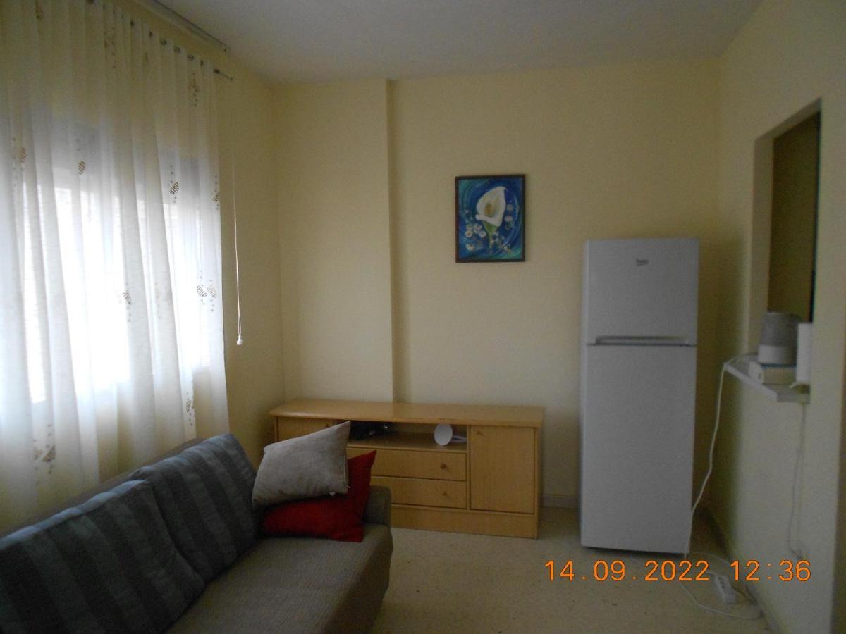 Apartment On The Sea Torrevieja Exterior photo